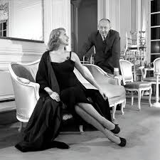 “YAPAY ZEKA BOTLARI/VARLIKLARINDAN OLUŞAN” SATIŞ EKİBİ YÖNETİMİ